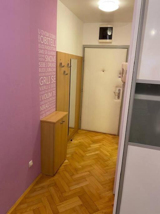 Self Check-In Studio With Wi-Fi And Parking Place Apartment Zagreb Ngoại thất bức ảnh